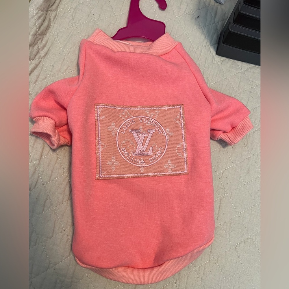 Pink soft Designer Dog sweatshirt NWOT